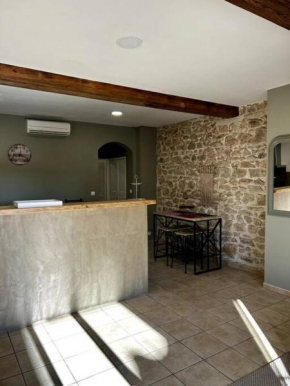 Superbe appartement dans un mas